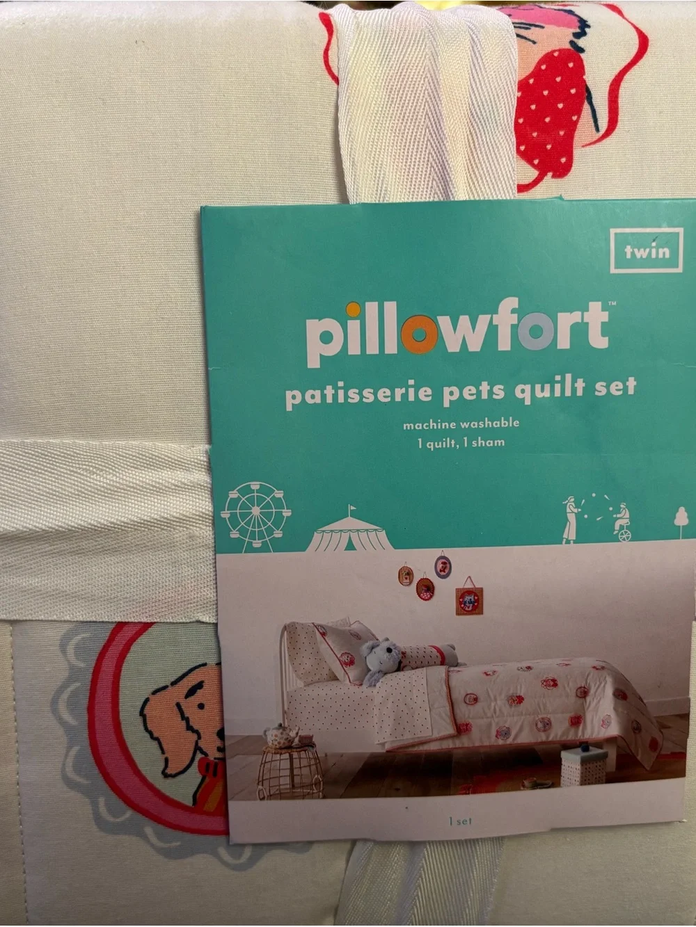 Pillowfort Patisserie Pets Quilt Set in Teal and Red Accents